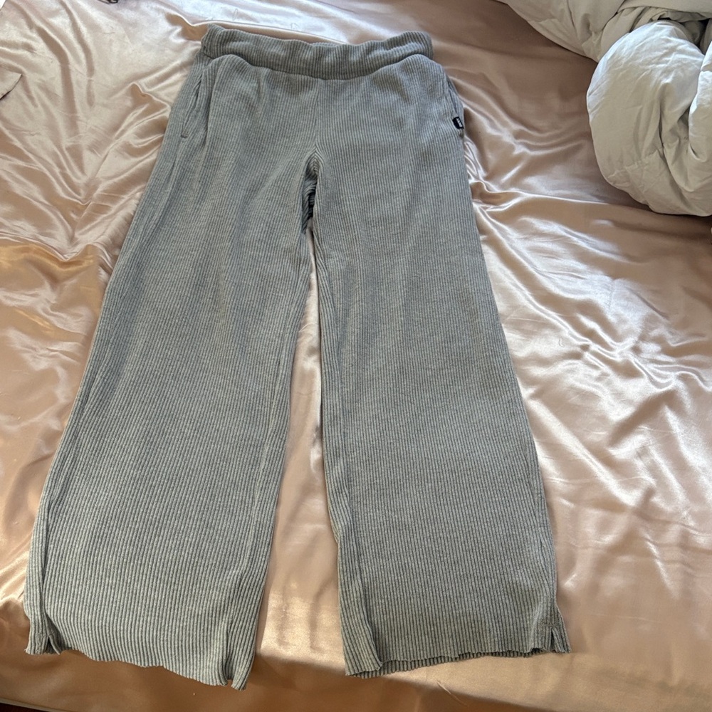 DKNY Light Gray Ribbed Wide-Leg Joggers